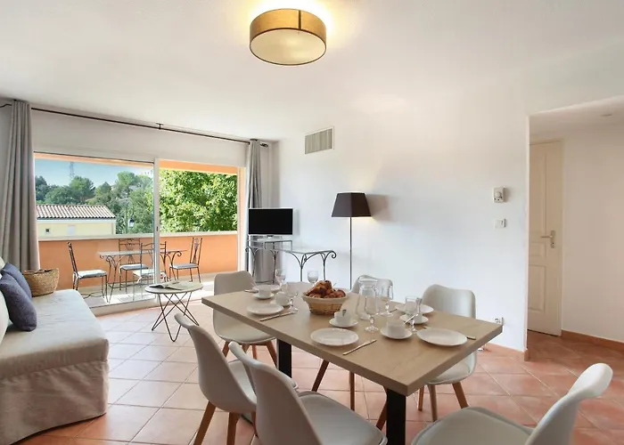 Aparthotel Odalys La Licorne De Haute Provence Greoux-les-Bains