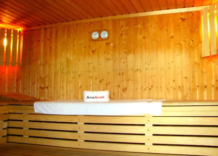 Odalys La Licorne De Haute Provence Aparthotel