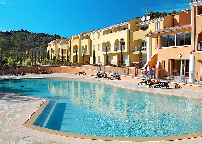 Odalys La Licorne De Haute Provence Aparthotel